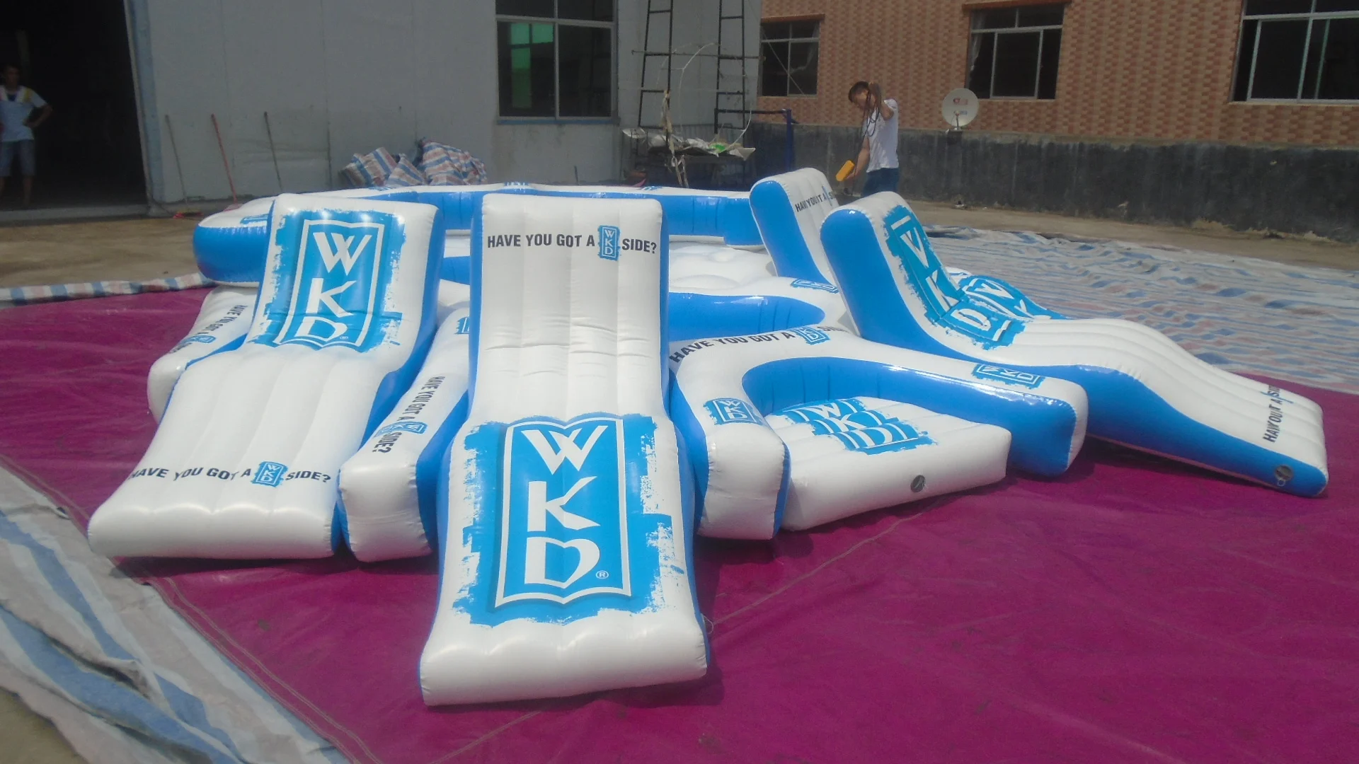 inflatable water floating bed