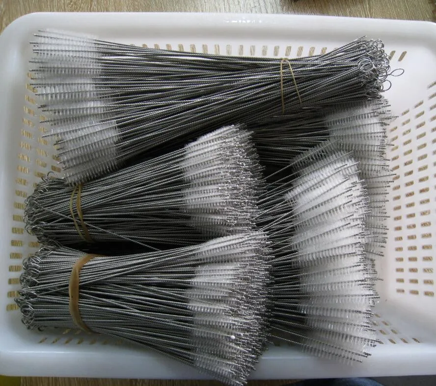 straw brush.jpg