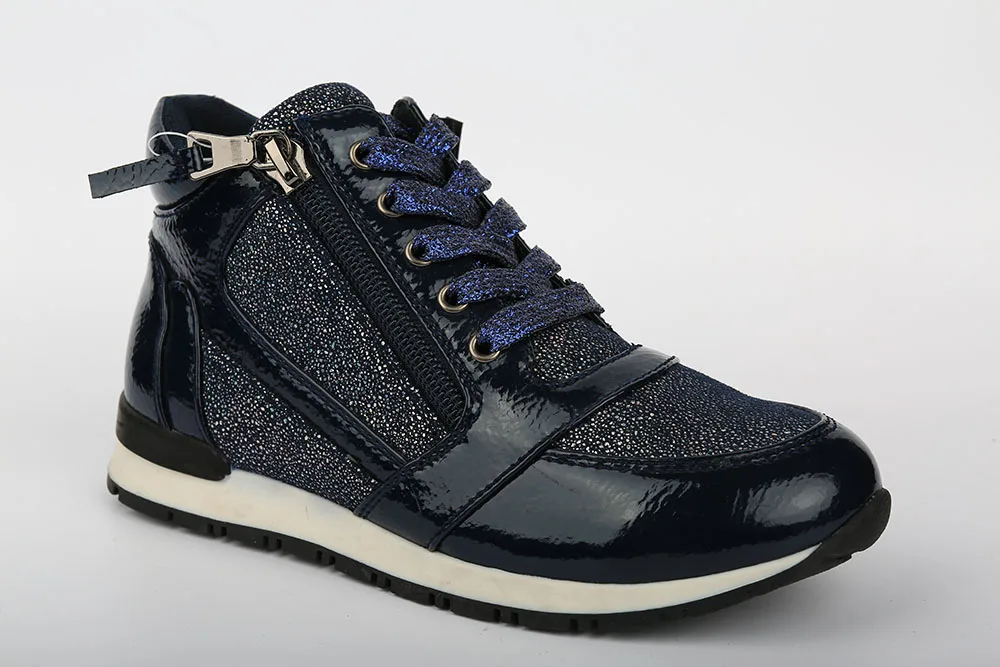 branded sports shoes for kids
