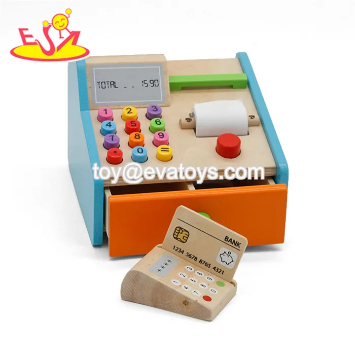 kids play cash register
