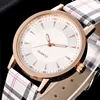 Quartz lady table clock rose gold dial