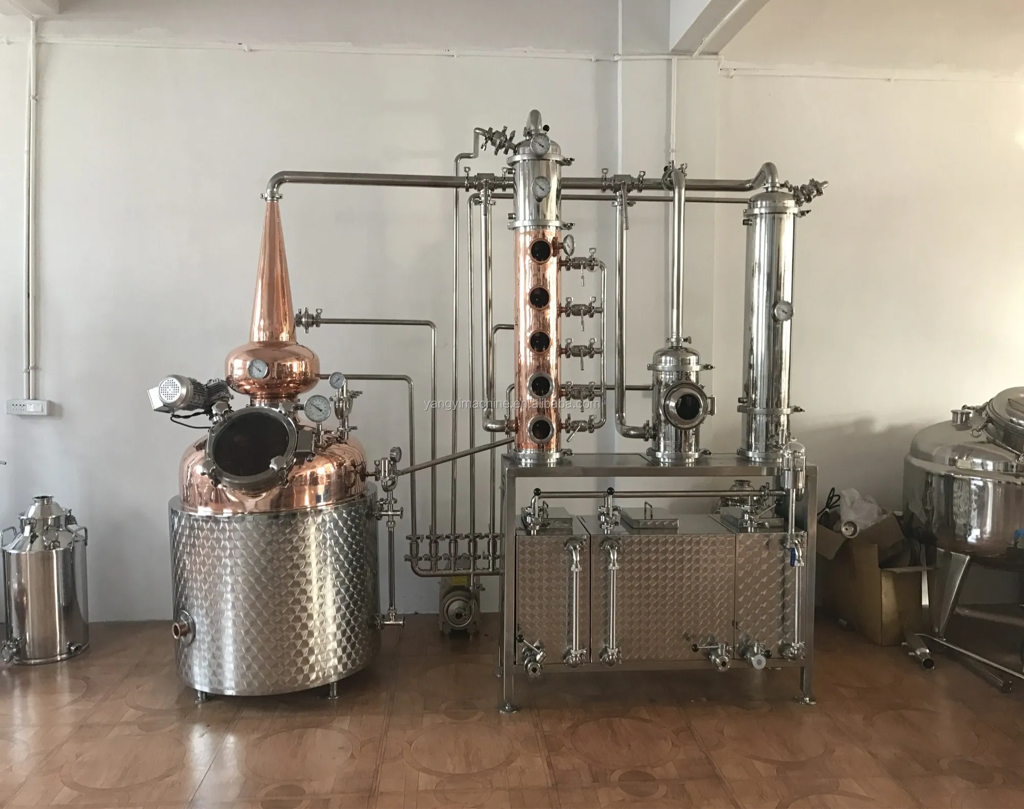Industrial Copper Still 200l 500l Alcohol Distiller Pot Still