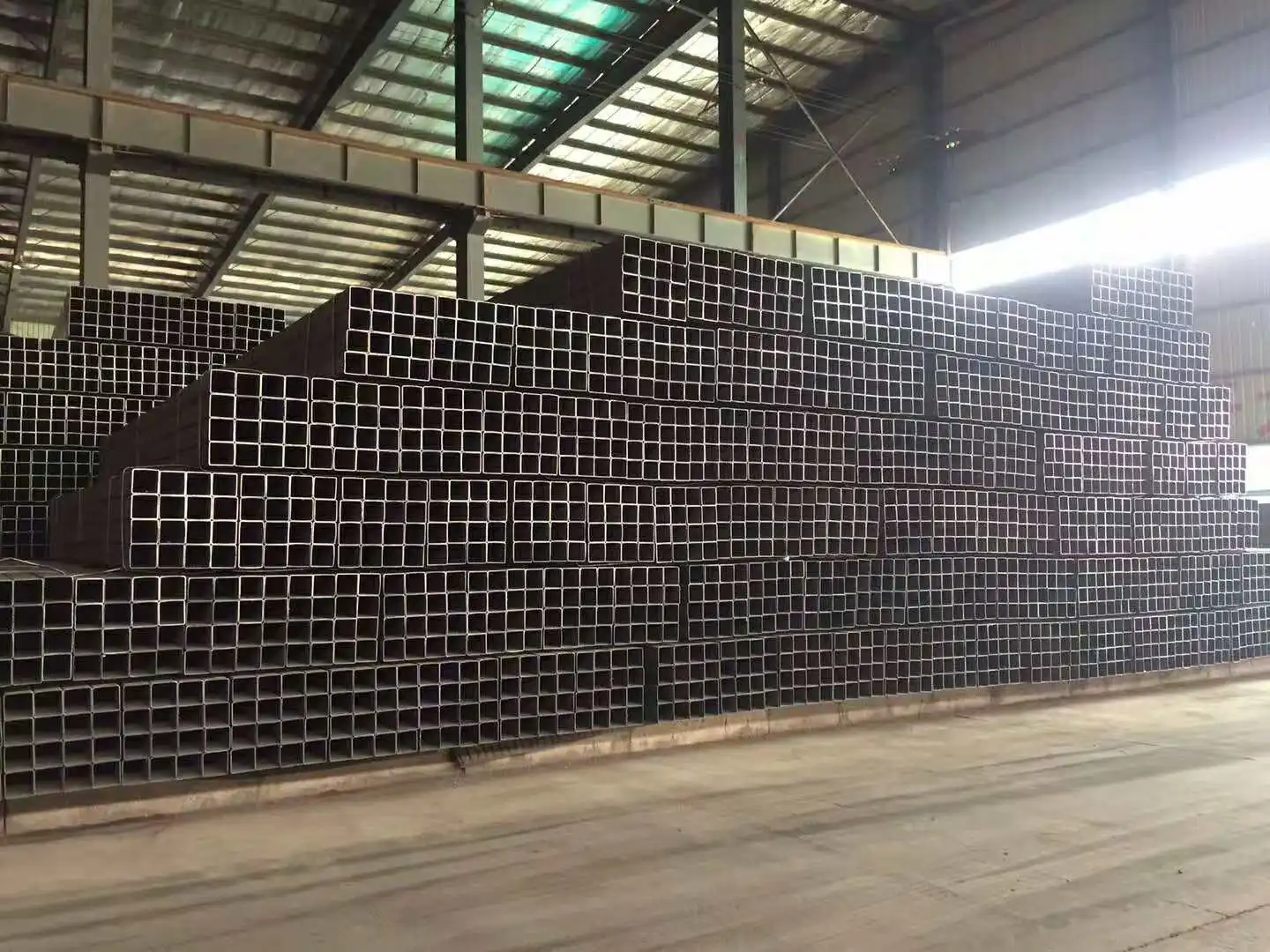 Rhs Ms Square Pipe 2x2 Steel Square Tubing Price - Buy 2x2 Steel Square ...