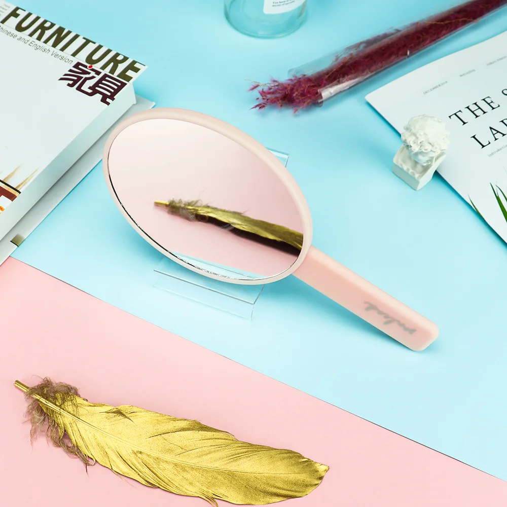 Comfortable Cosmetic Quicksand Glitter Customer Design Oval Handheld Mirrors with Handle