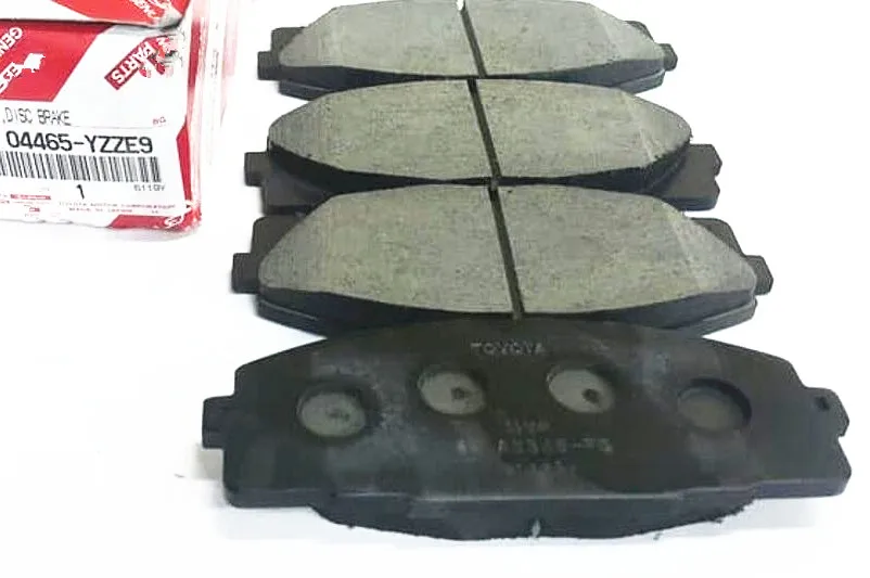 Commuter Hiace D4d 20052018 Front Brake Pad 04465yzze9 0446526421