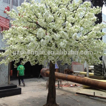 Kunstliche Dekorative Seidenblume Baume Grosse Und Kleine Baum Von