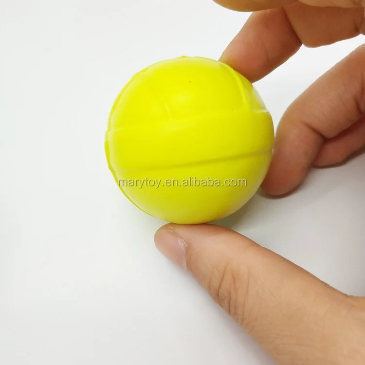 Игрушка капсулы с шариком. Игрушечные резиновые монстрики. Резиновый монстр с белым шариком внутри.