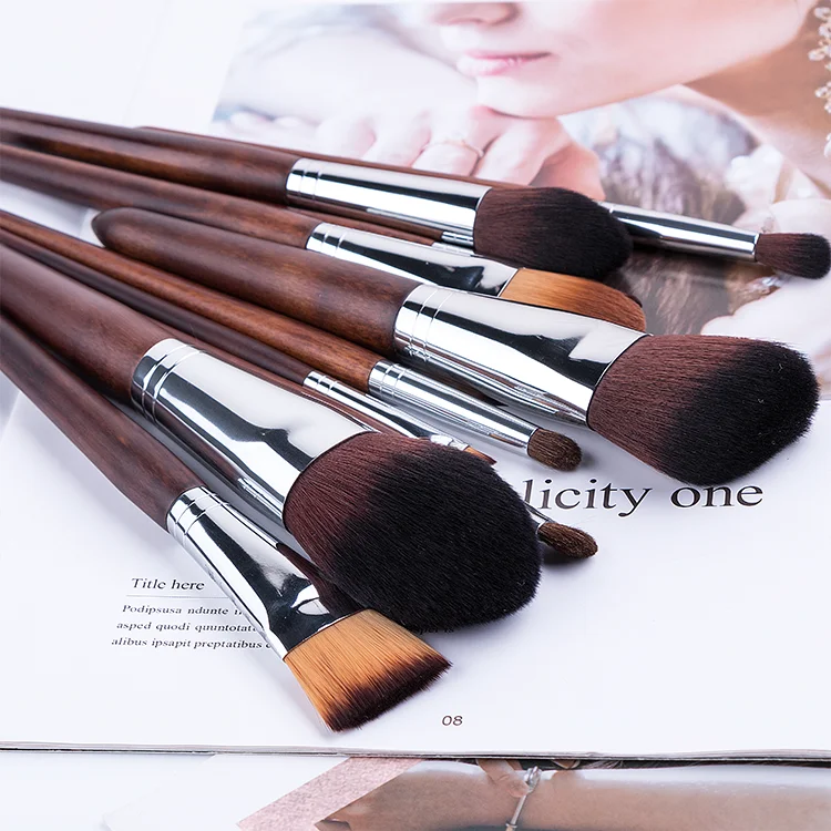 New Products Wholesale Beauty Makeup Brush Wood Handle Equipment Accessories 10 Pcs Make Up Brush Set