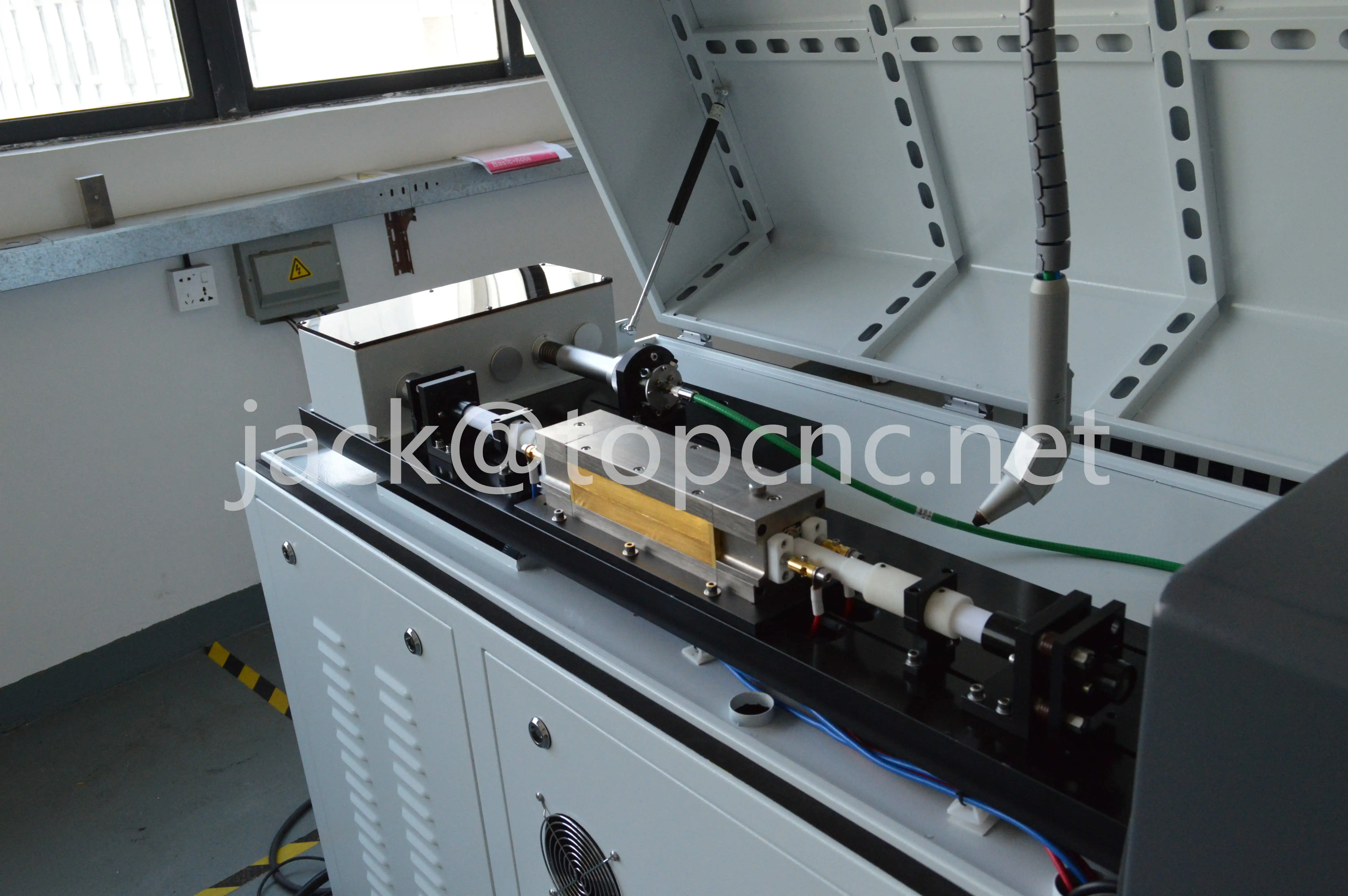 laser welding machine