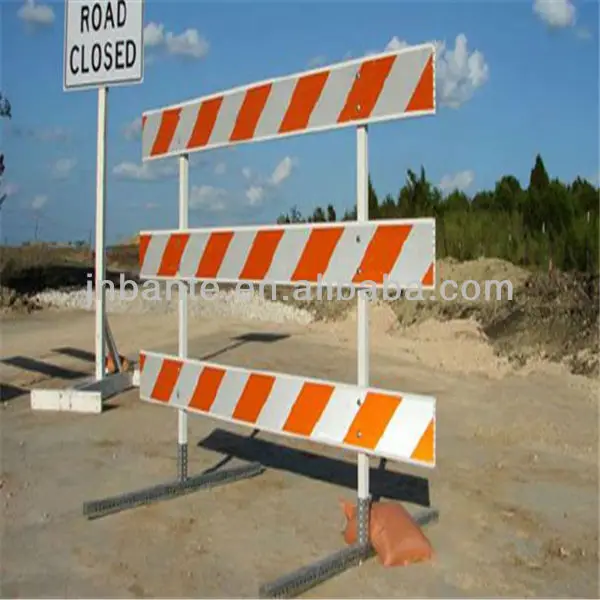 Removable Telespar Type Iii Road Barricade - Buy Removable Type Iii ...