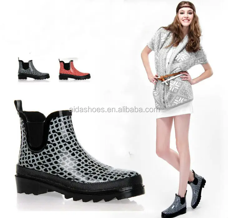 clog rain boots