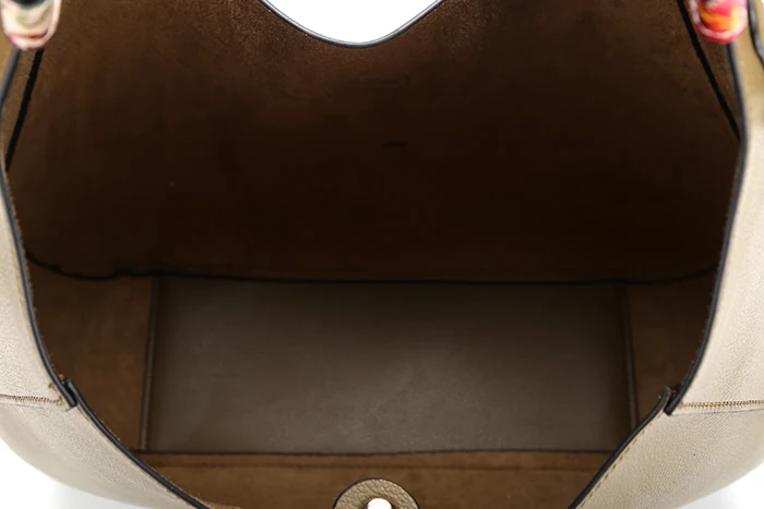 7878 inside