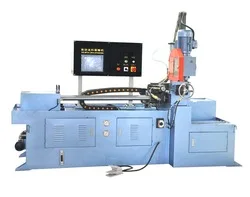 Saw blade cutter
