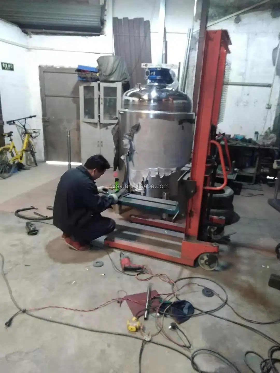 500L electric heated stainless steel stirred tank/ jacketed dishwashing liquid mixing processing equipment