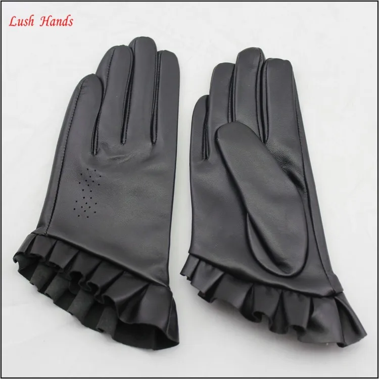 2016 spring leather hand gloves women short hand gloves with lace
