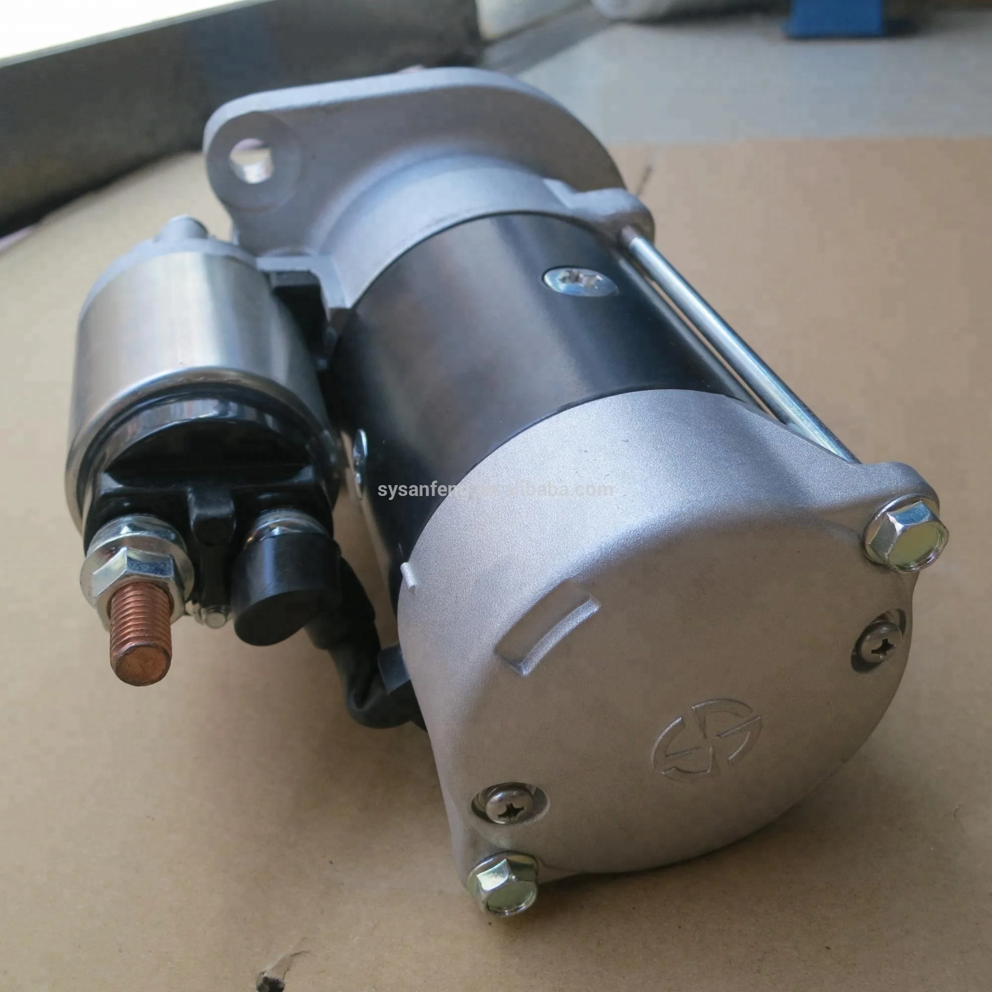 柴油发动机 4bt 24v 4.5kw 起动机马达 5340908 m81r3003se