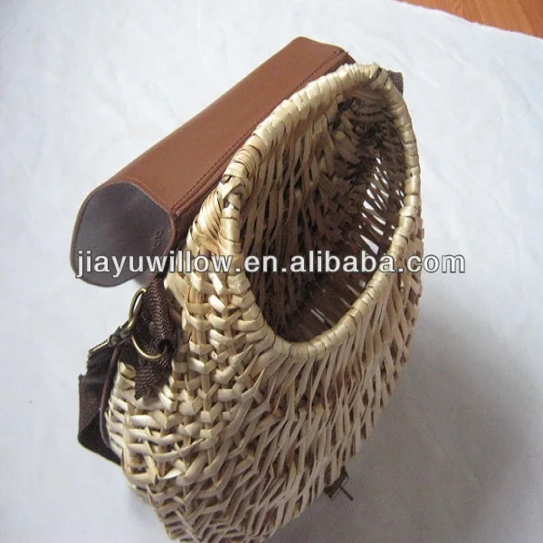 Leder Abdeckung Und Riemen Kleine Wicker Fisch Korb Weide Angeln Korb