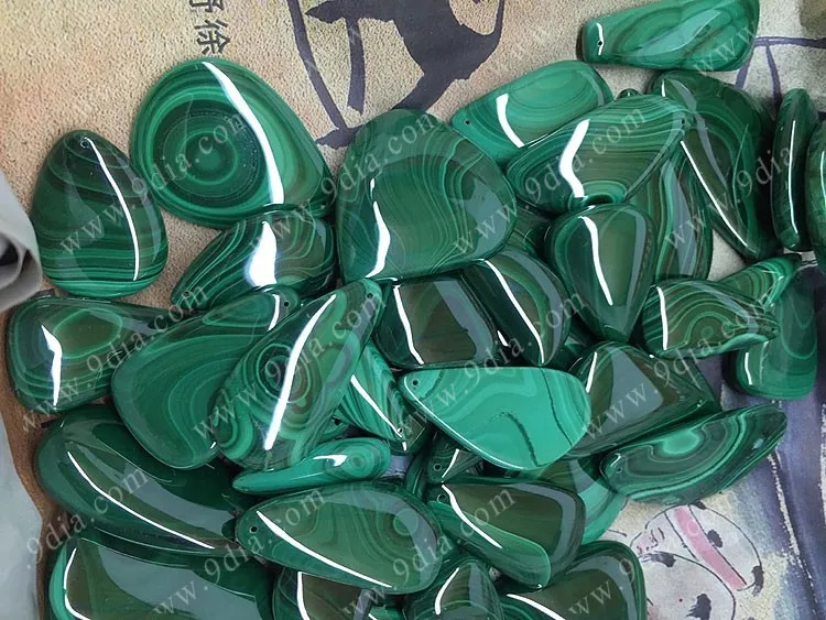 Wholesale Natural Malachite Loose Gemstones in Various Shapes White Heart Oval Star Pear Flower Square Rectangle Heart