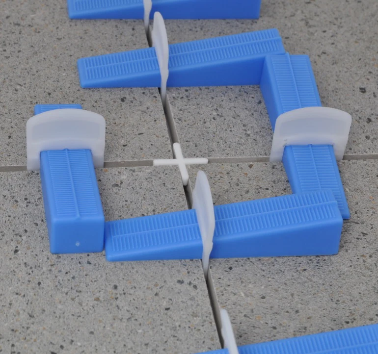 Tile Clip And Wedge Leveling System Tile spacer for Wall and Floor