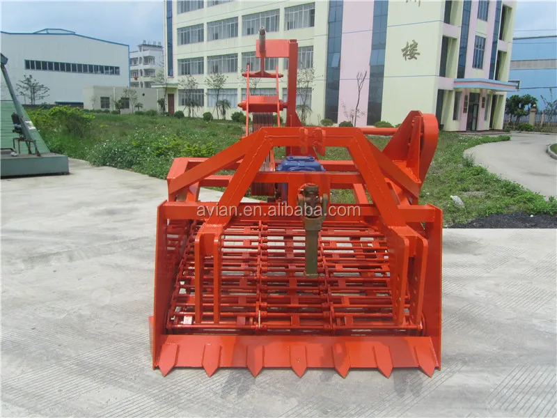 cassava harvester.jpg