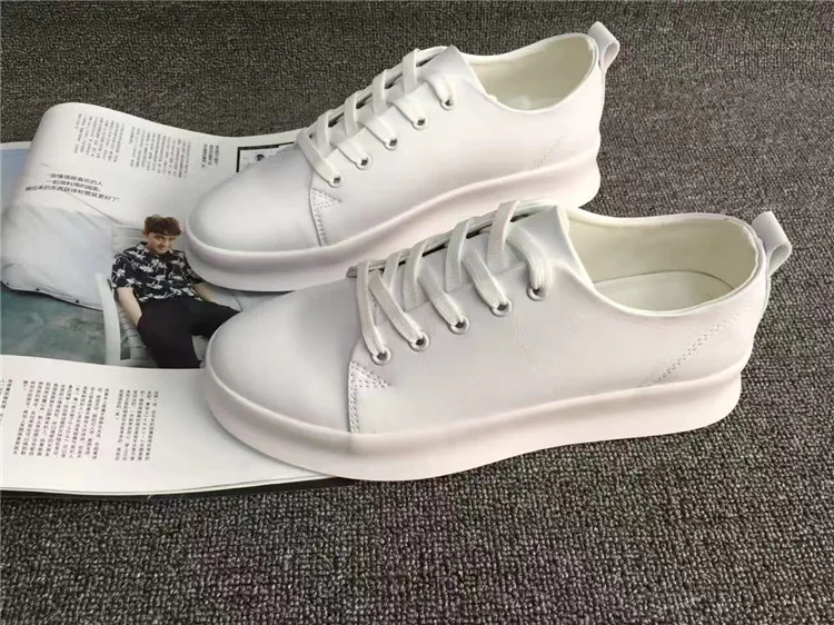 sneakers flat sole