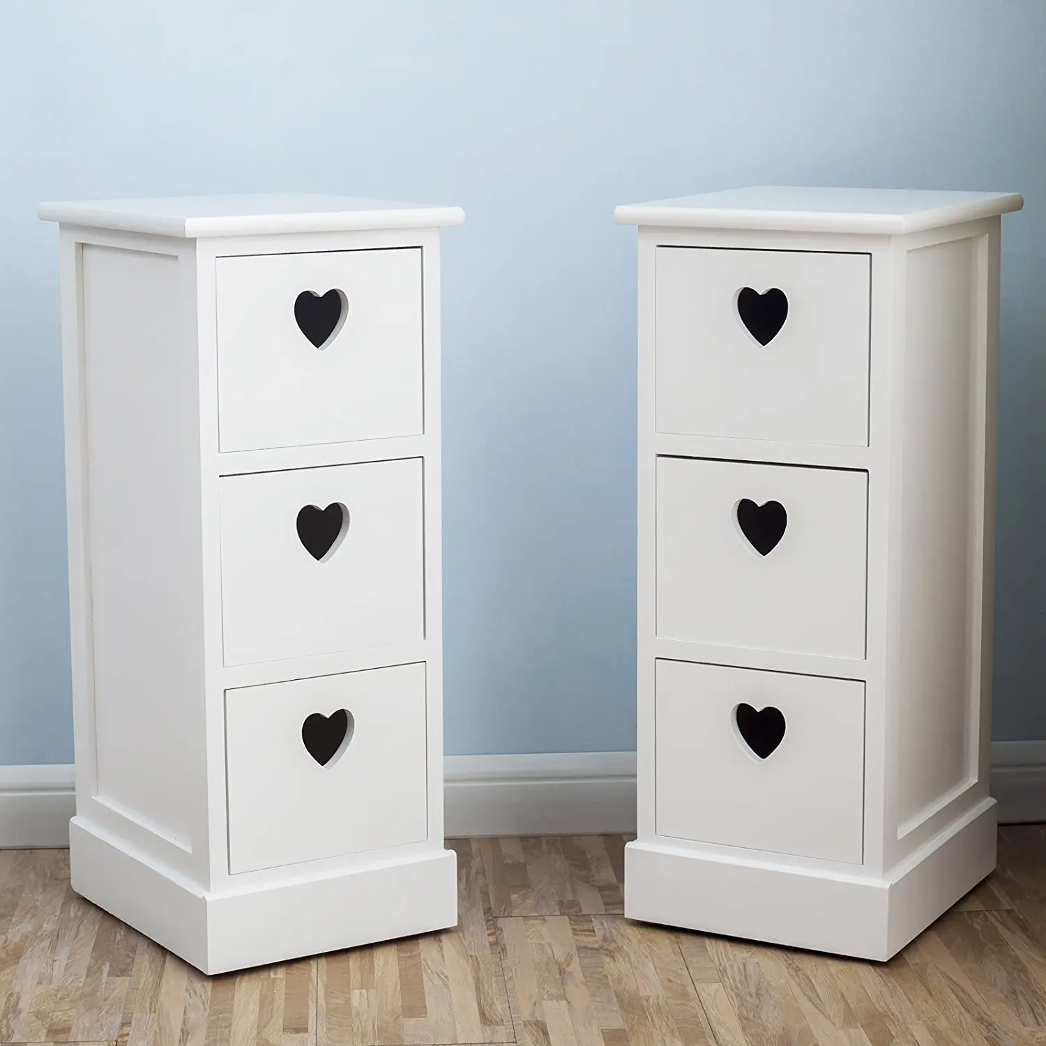 3 Drawers Elegant Heart Shape Pair Of White Bedside Tables Buy Cheap