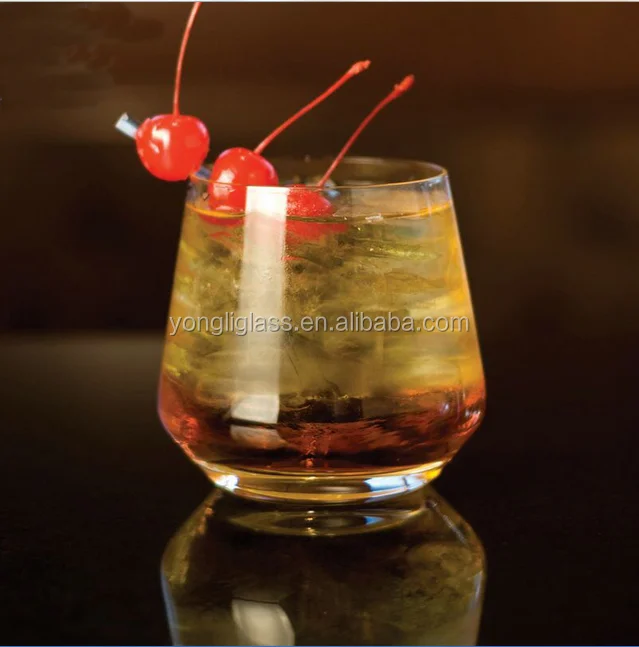 Crystal Special design hand blown high quality drinking glass , round tumbler whisky glass