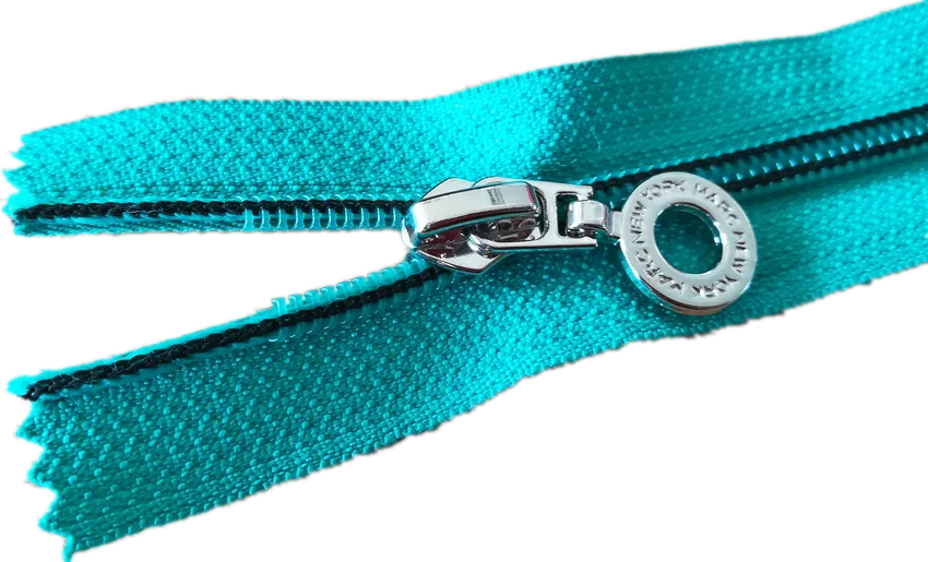 No5 Reinforcing Dyeing Tape Nylon Zipper With Customized Fancy Slider