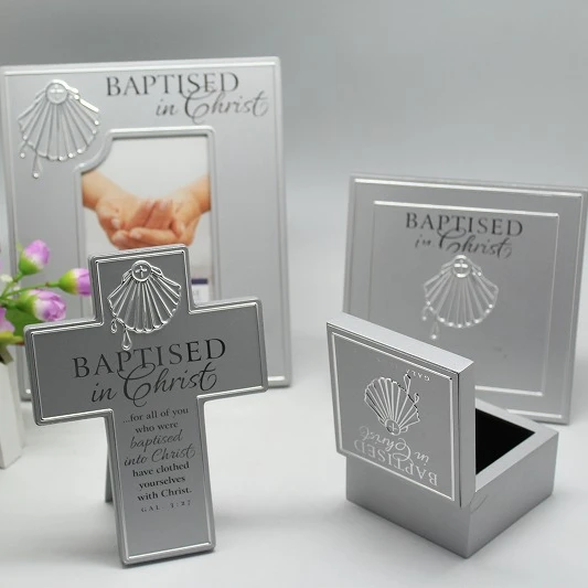 Boite De Cadeau Avec Croix Religieuse Jesus Avec Plaque Christ Cadre De Photo Bapteme Offre Speciale Buy Croix Religieuse Plaque Du Christ Cadre Photo Baptise Product On Alibaba Com