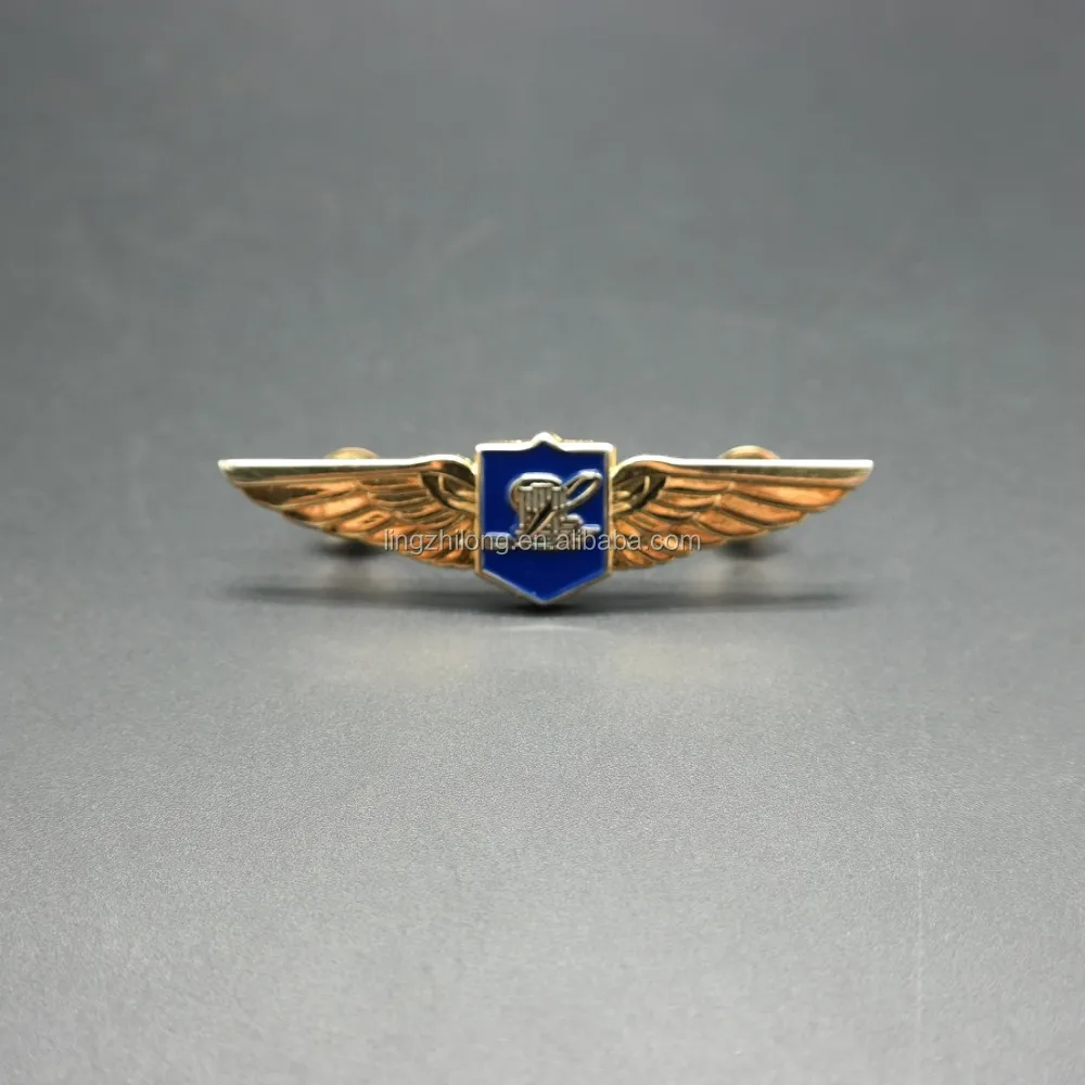 Aviation Style Wings Lapel Pins Custom Airline Pilot Badges For