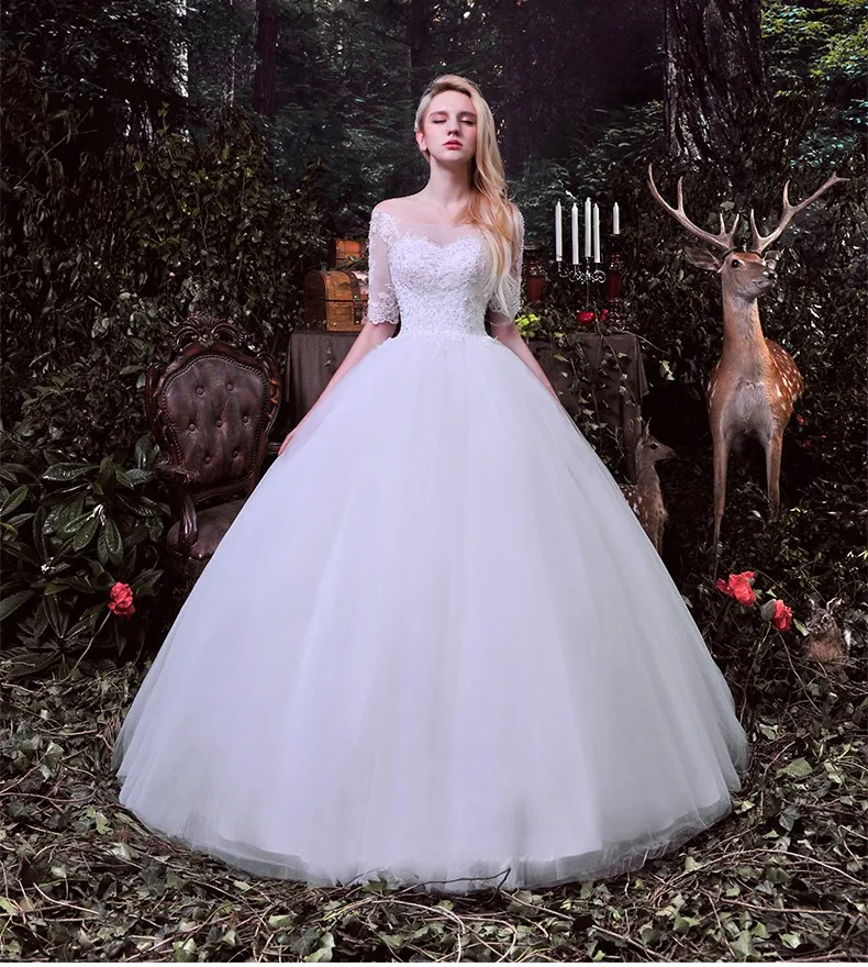 Wholesale Latest Fashion Wedding Dress Capped Sleeve Wedding Gown
