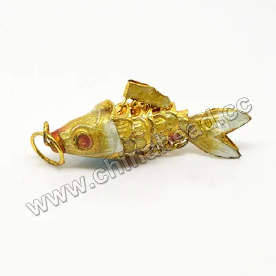 gold heart bracelet