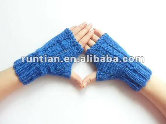 blue fingerless gloves