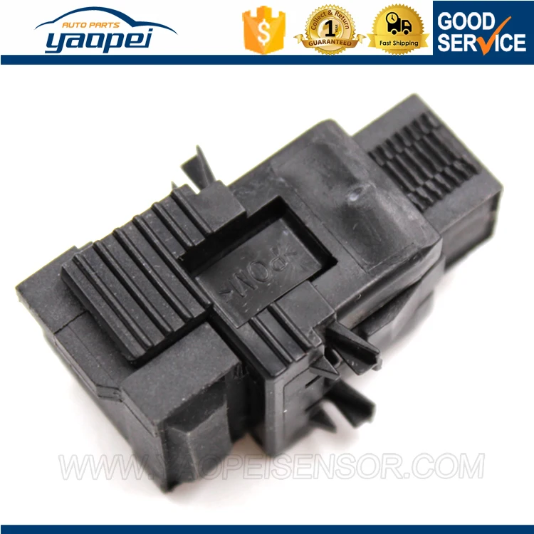 Factory Price Brake Light Switch For B M W E38 E39 E46 E53 E60 E65 E66 E70 Z4 E90 61316967601