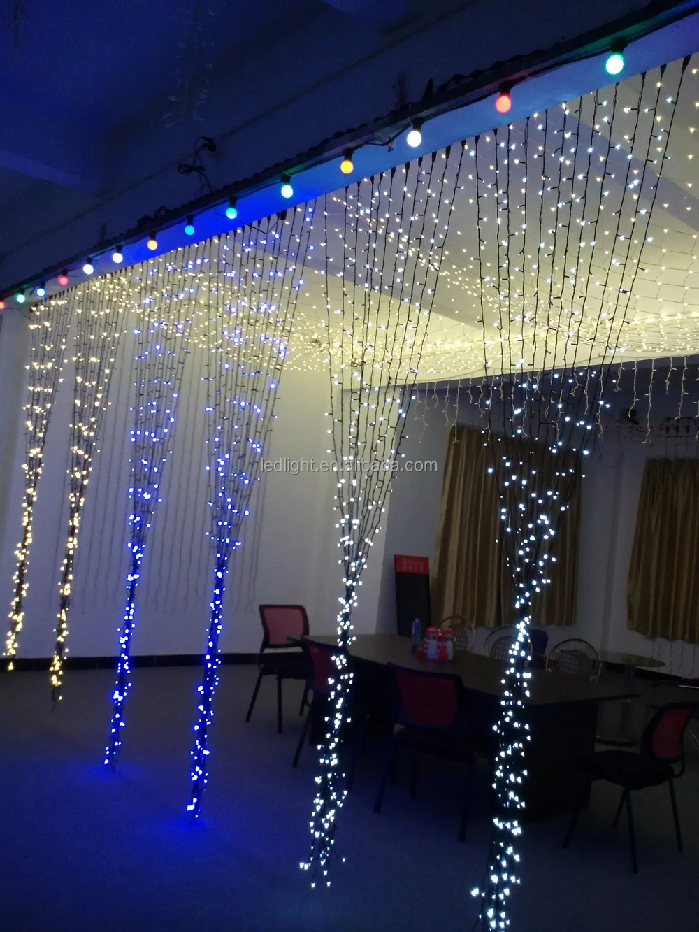 Outdoor Christmas Lighting Good Waterproof Rubber Wire 3mx2m 600leds Outdoor Christmas Lighting Good Waterproof Rubber Wire 3mx2m 600leds Led Curtain Light