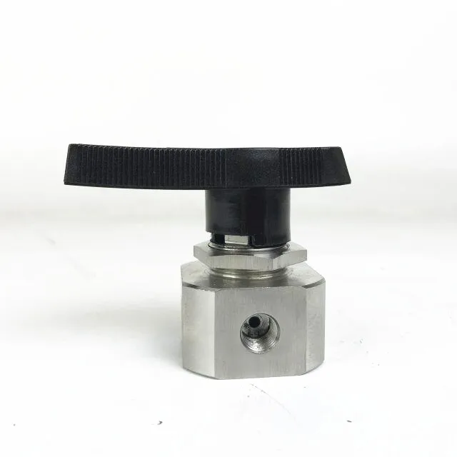 China water four way ball valve