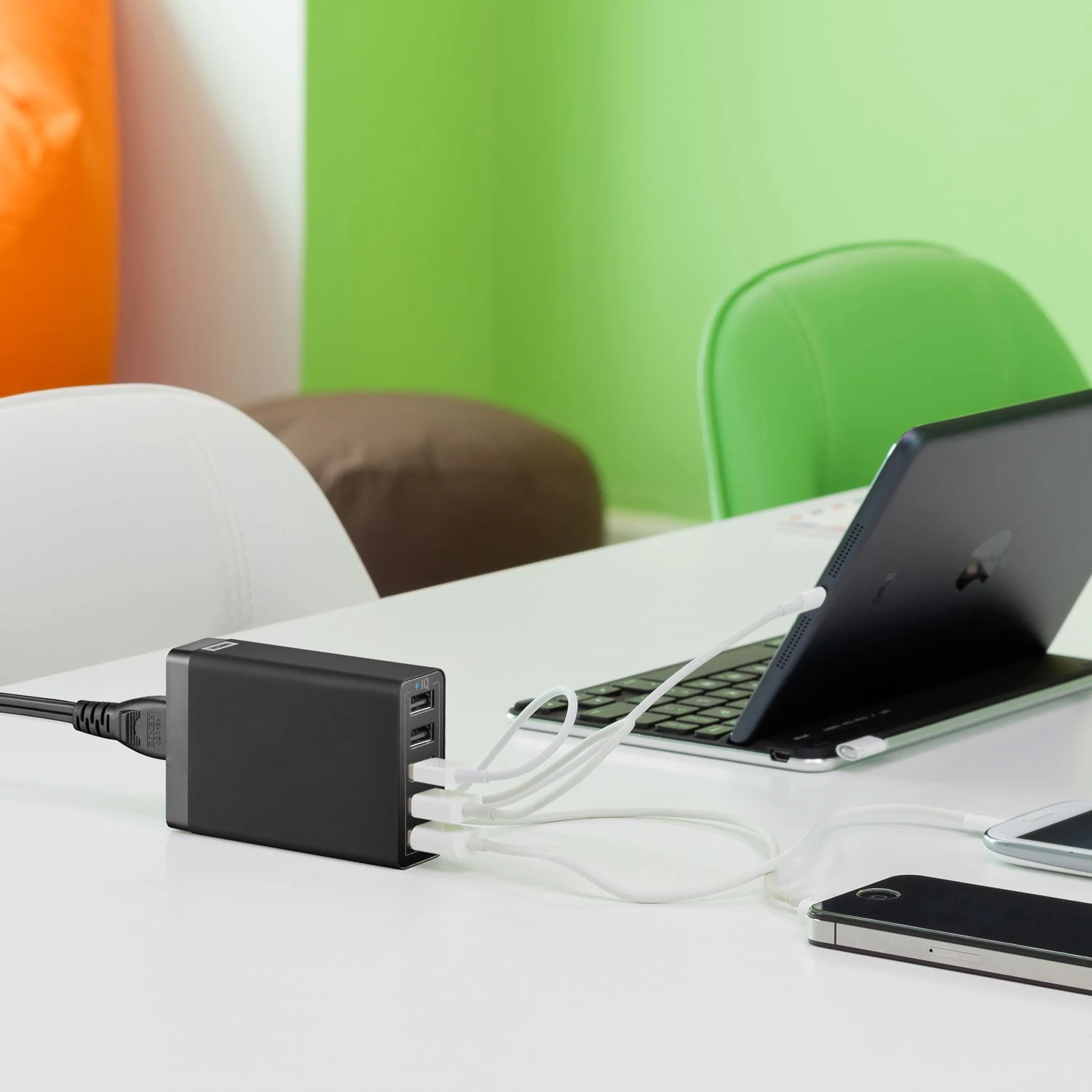 Intelligent Chip Full 8A 5 Ports Multi Usb Charger Desktop Universal Fast Charger 40W/8A