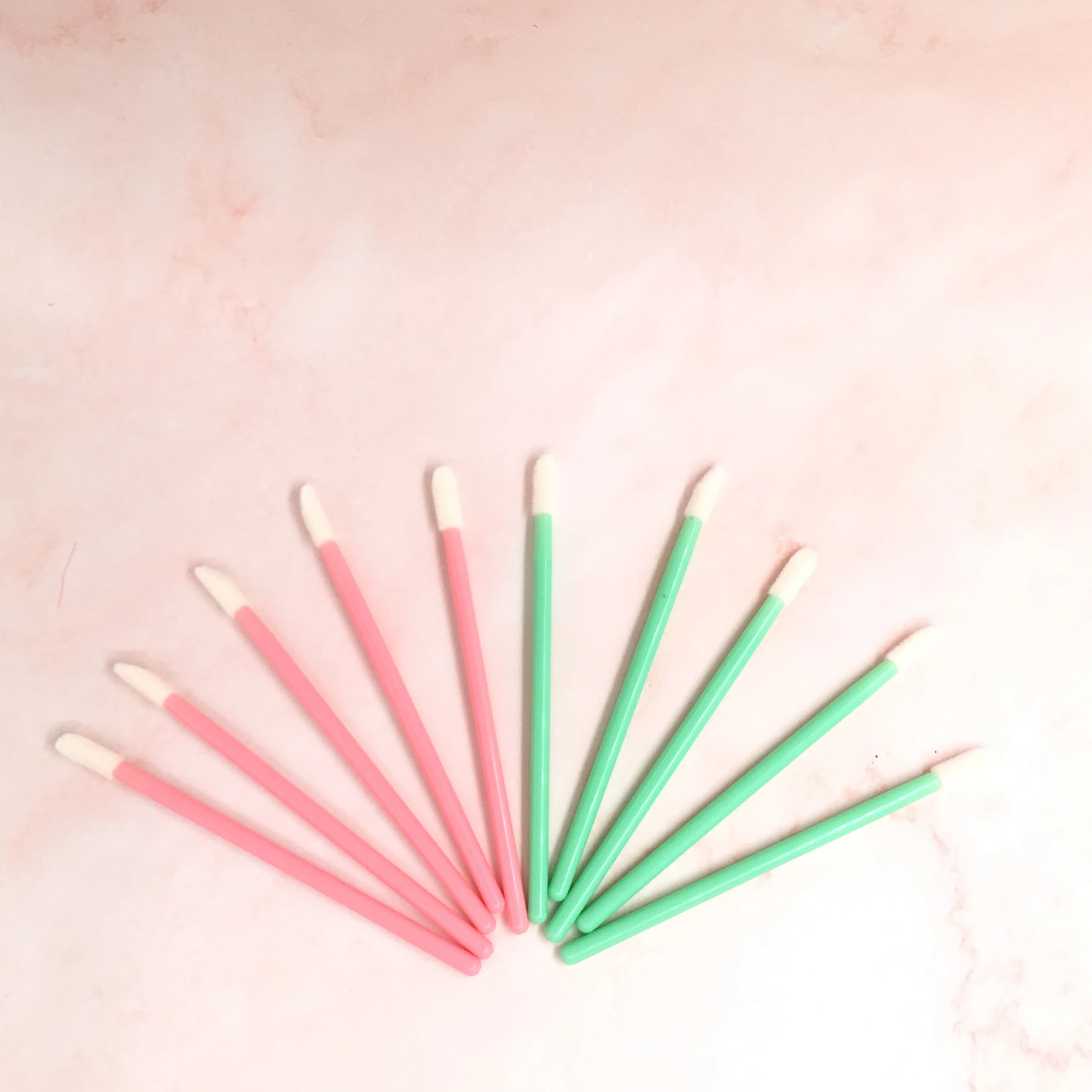 Lips brushes (1).JPG