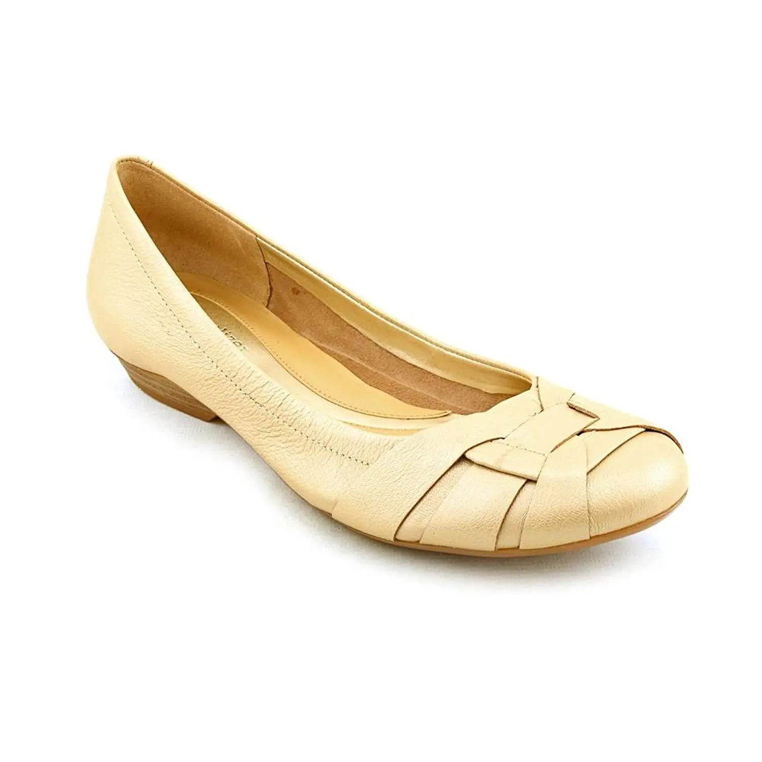 naturalizer maude