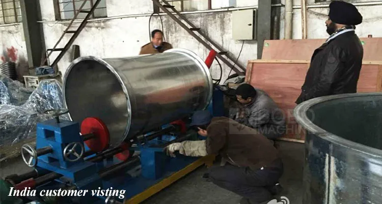 BOBO Machine hvac fan blower crust flange folding making machine shown in a detail photo for this news article