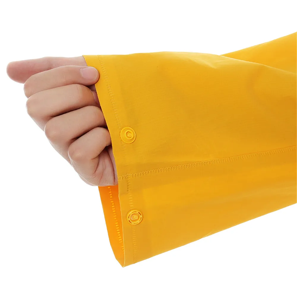 Polyester pvc raincoat06.jpg