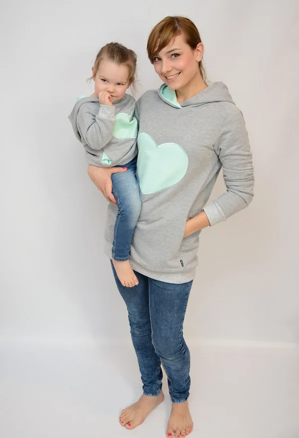 Heart Shaped Girl Tops Clothes With Hat Baby Clothes Mom And Me Matching Outfits Casual Sweater