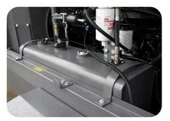 China Factory Diesel Portable Screw Air Compressor for Shotcrete Machine.JPG