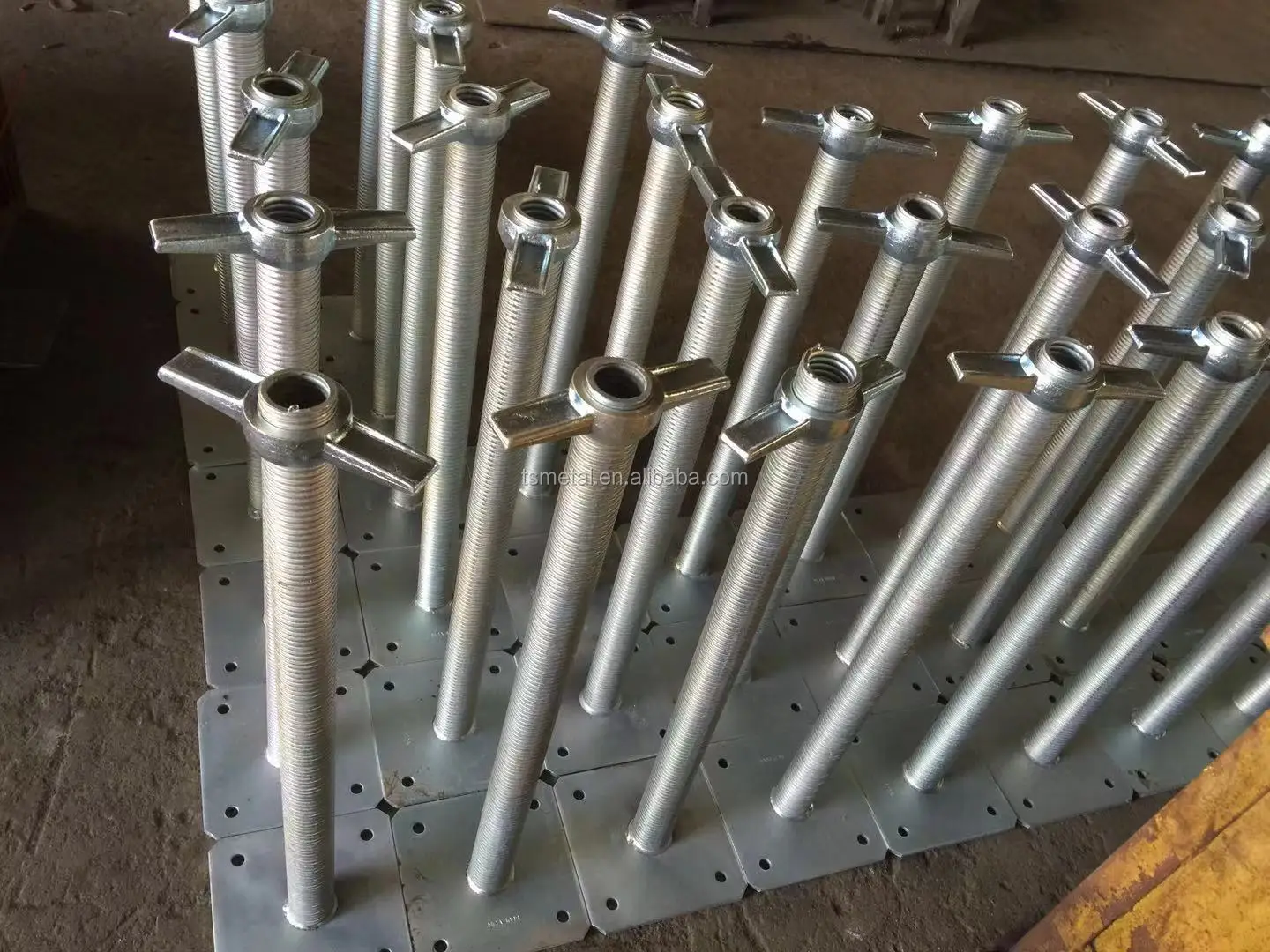 baseJack and jack nut (1).jpg