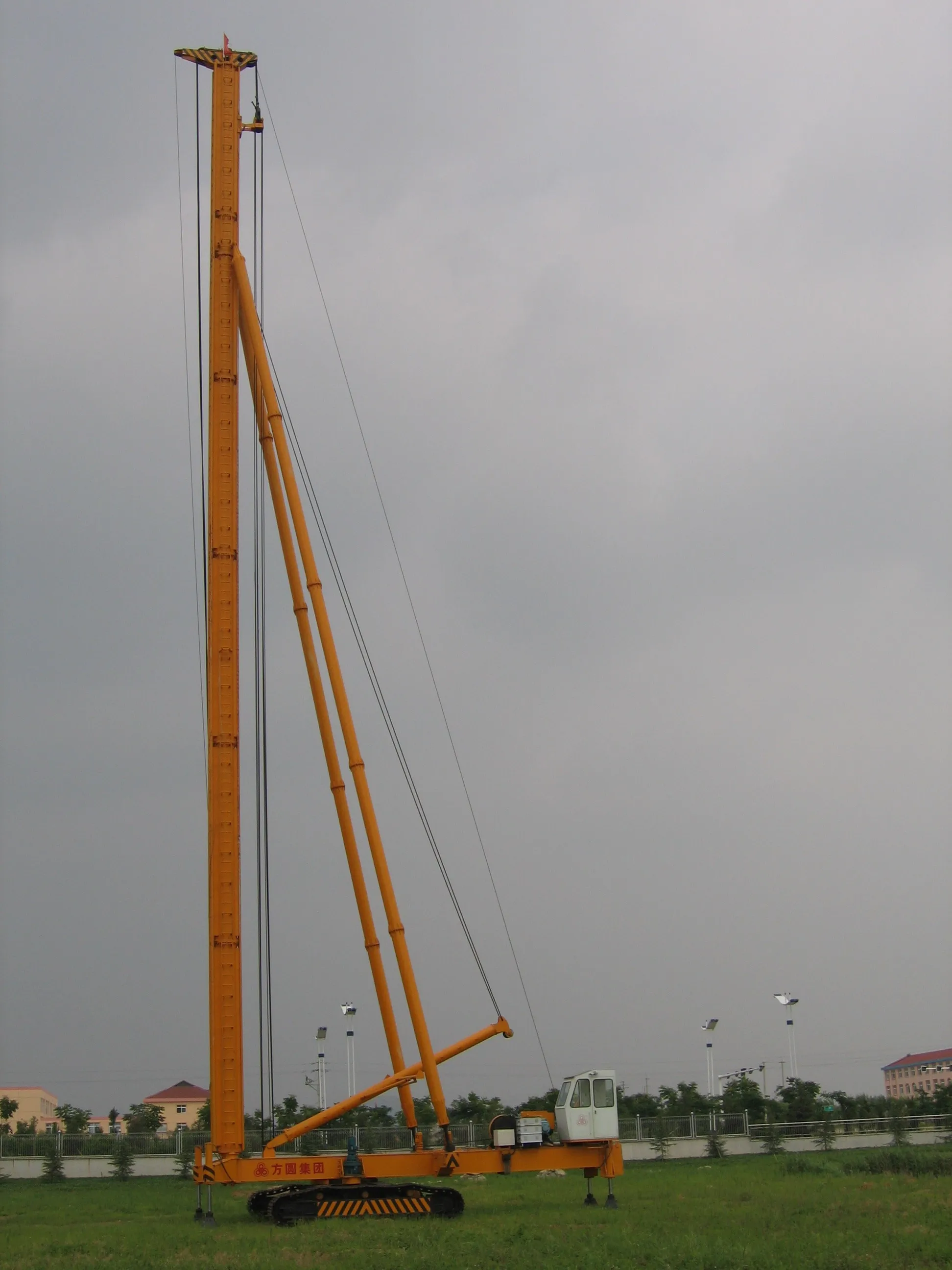 Jzl60 Pedrail Pile Driver New Piling Machine With Core Motor And Engine ...