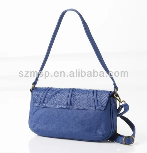small leahter handbag1.jpg