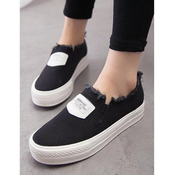 canvas shoes white and black