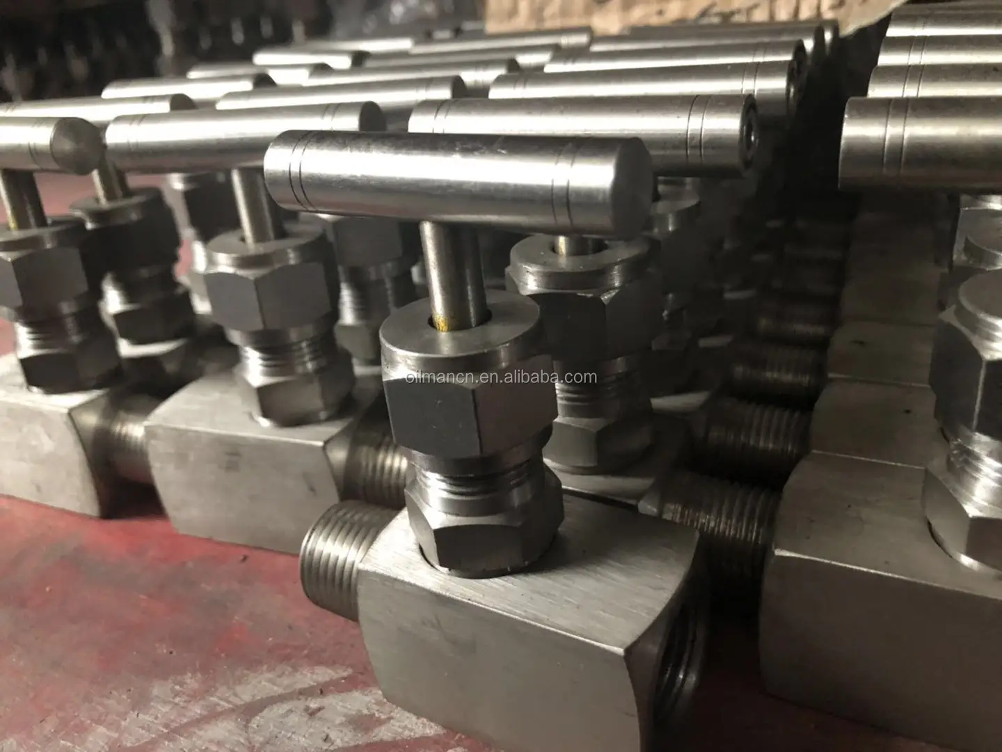 Needle valve.jpg
