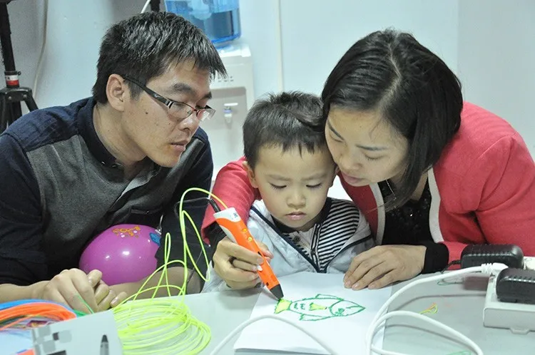 hottest rechargeable 3d pen kids toys for child to DIY and fun