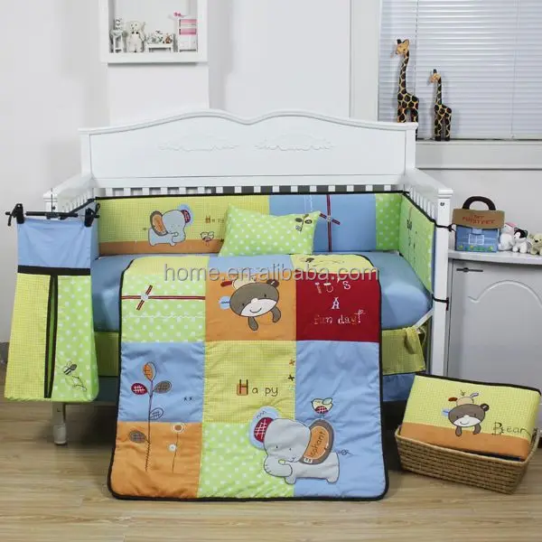 2017 New Boy Design Robot Nursery Bedding Set Crib Bedding Set